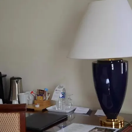 Les Capitouls Centre - Handwritten Collection 4* Toulouse