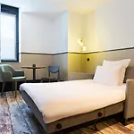 Les Capitouls Centre - Handwritten Collection 4*