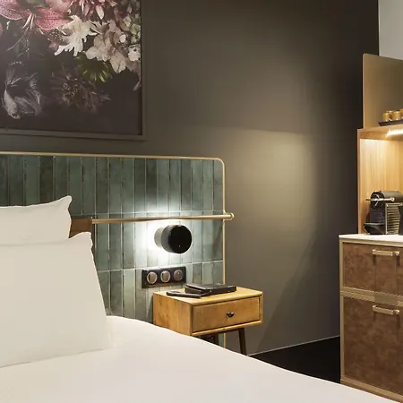 Les Capitouls Centre - Handwritten Collection 4*