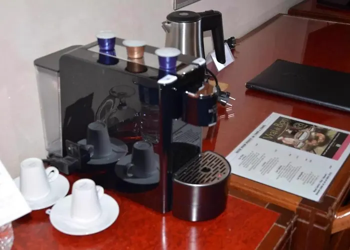 Les Capitouls Centre - Handwritten Collection 圖盧茲