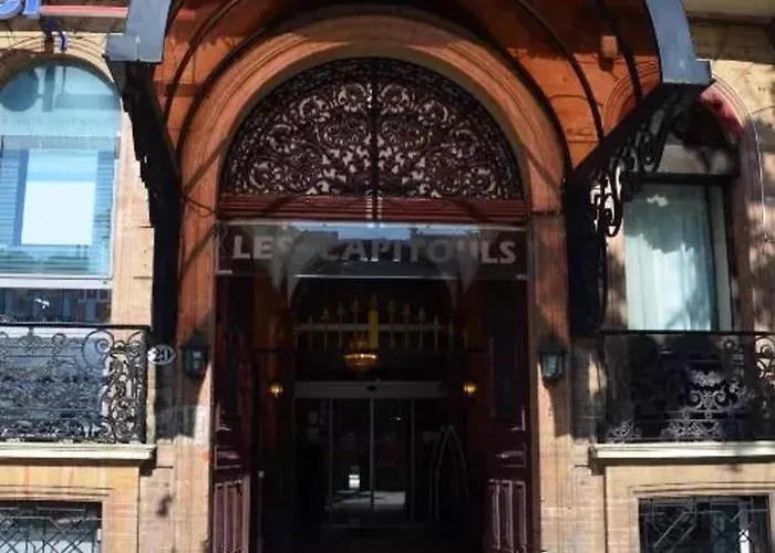 Les Capitouls Centre - Handwritten Collection 圖盧茲