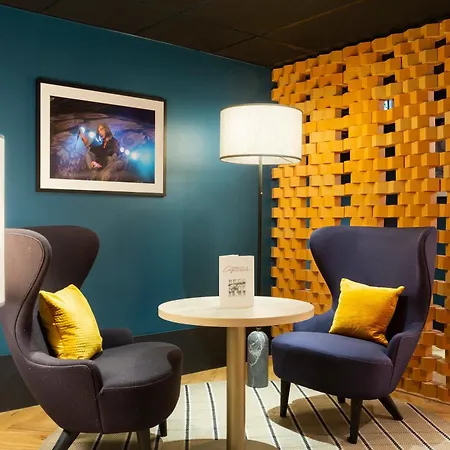Hotel Centre Les Capitouls 4*